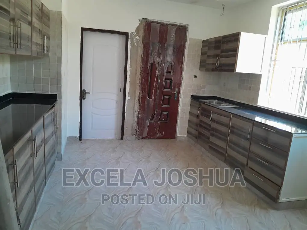 4bdrm House in Excela Joshua, Kinondoni for sale
