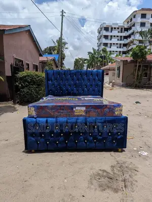 Kitanda Cha Sofa 5×6 Na Mattress 5×6 Inches 8