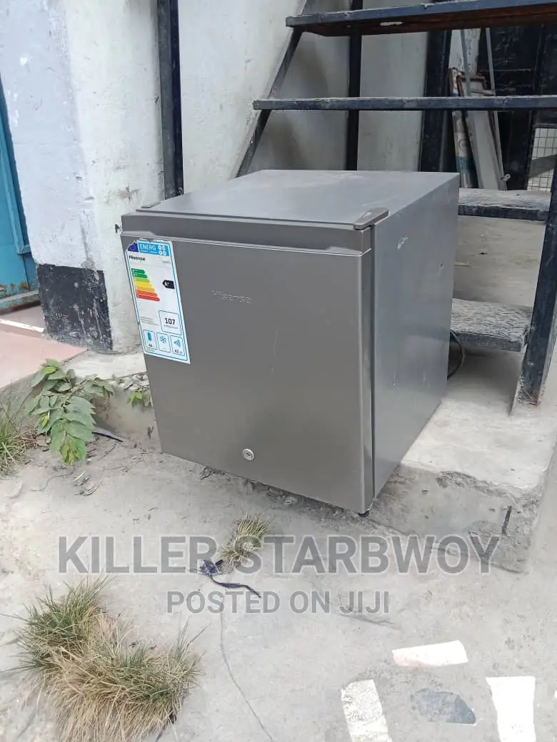 Mini Fridge Hisense