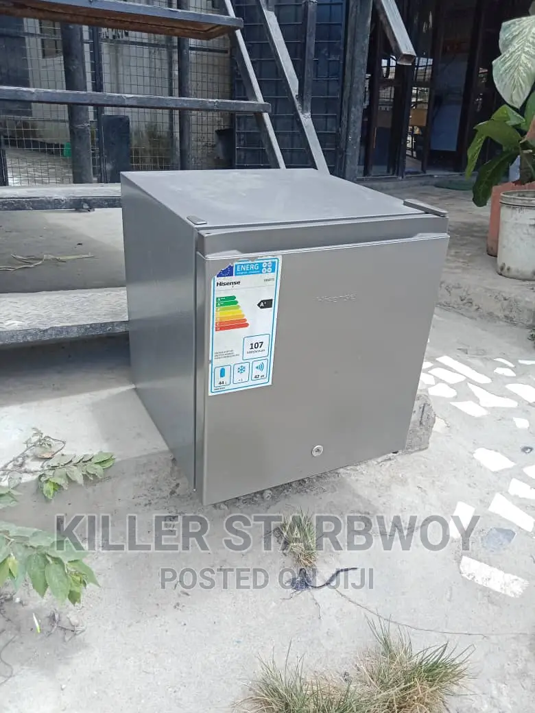 Mini Fridge Hisense
