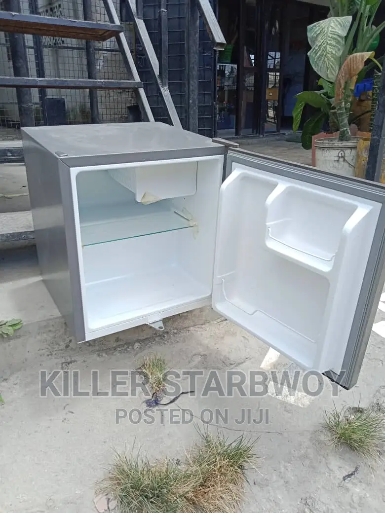 Mini Fridge Hisense