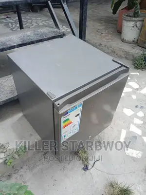 Mini Fridge Hisense