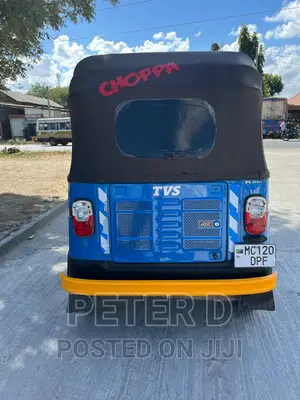 TVS King Cargo 2023 Beige