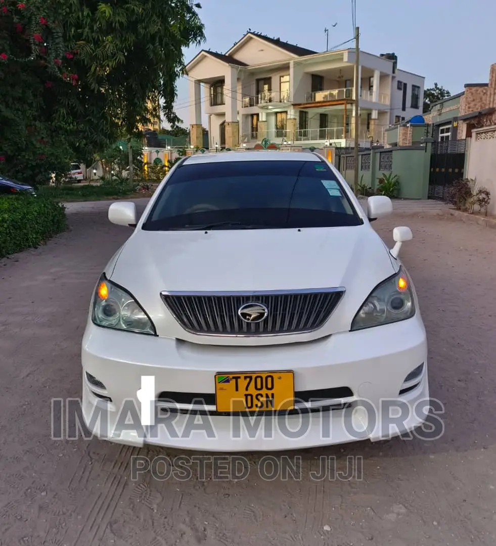 Toyota Harrier 2006 White