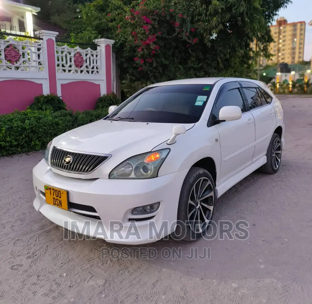 Toyota Harrier 2006 White