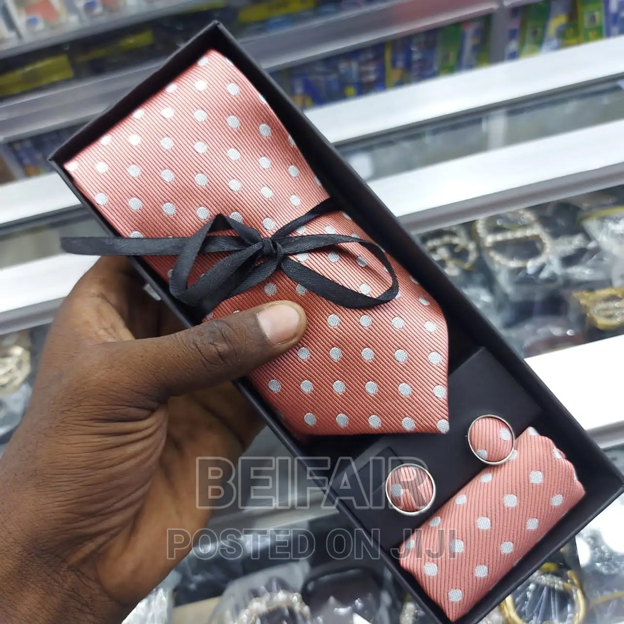 Classic Ties Set | Tai | Pocket Square |Kitambaa Cha Mfukoni