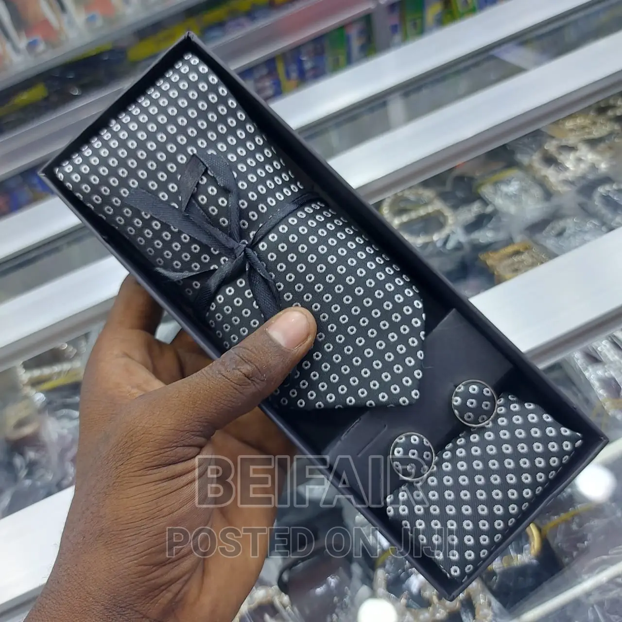 Classic Ties Set | Tai | Pocket Square |Kitambaa Cha Mfukoni