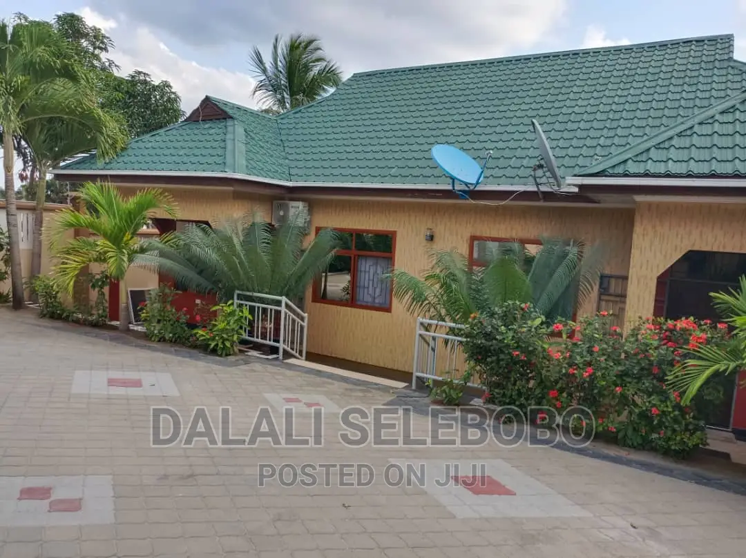 2bdrm Bungalow in Kimara Temboni, Kinondoni for rent