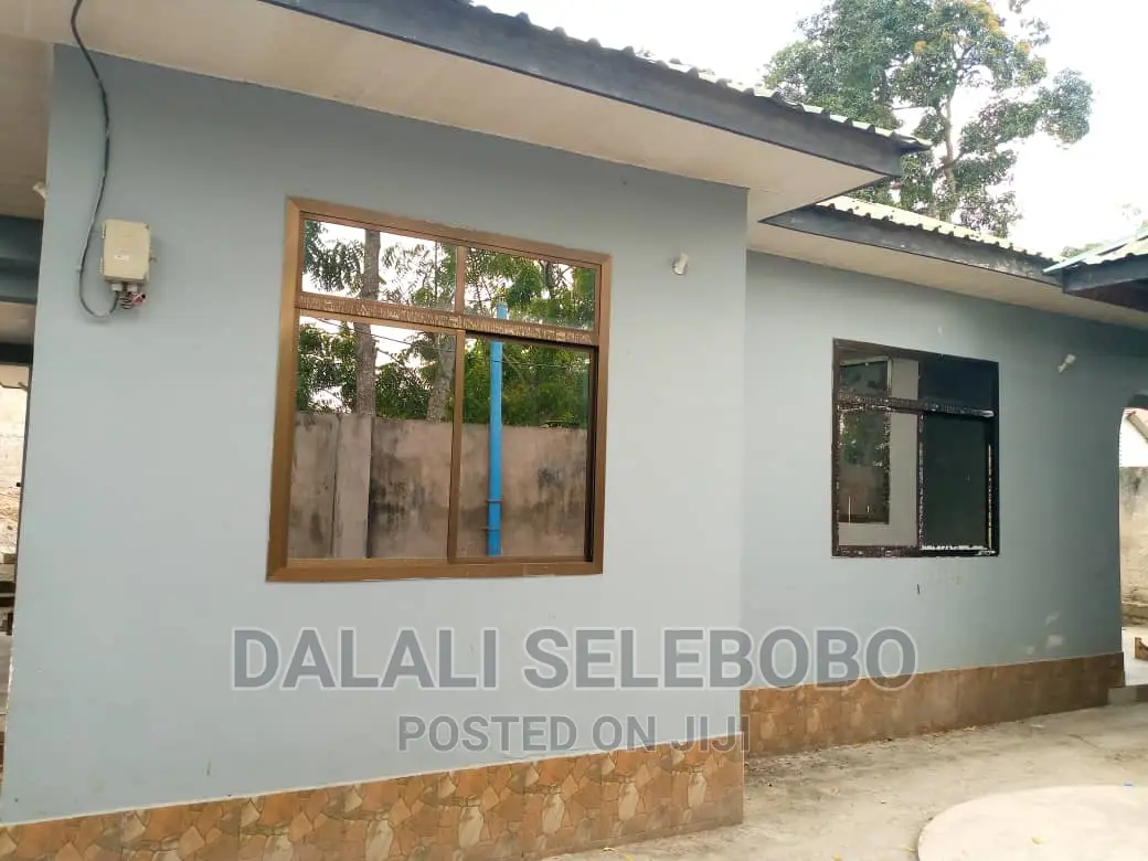 3bdrm Bungalow in Kimara Temboni for rent