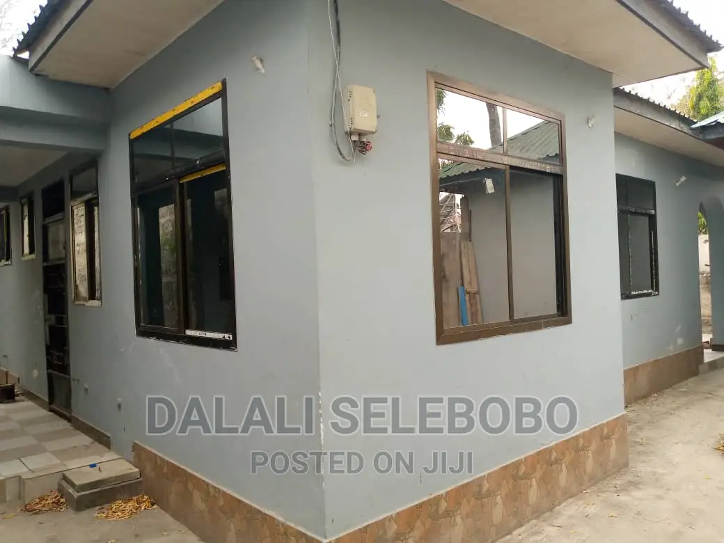 3bdrm Bungalow in Kimara Temboni for rent