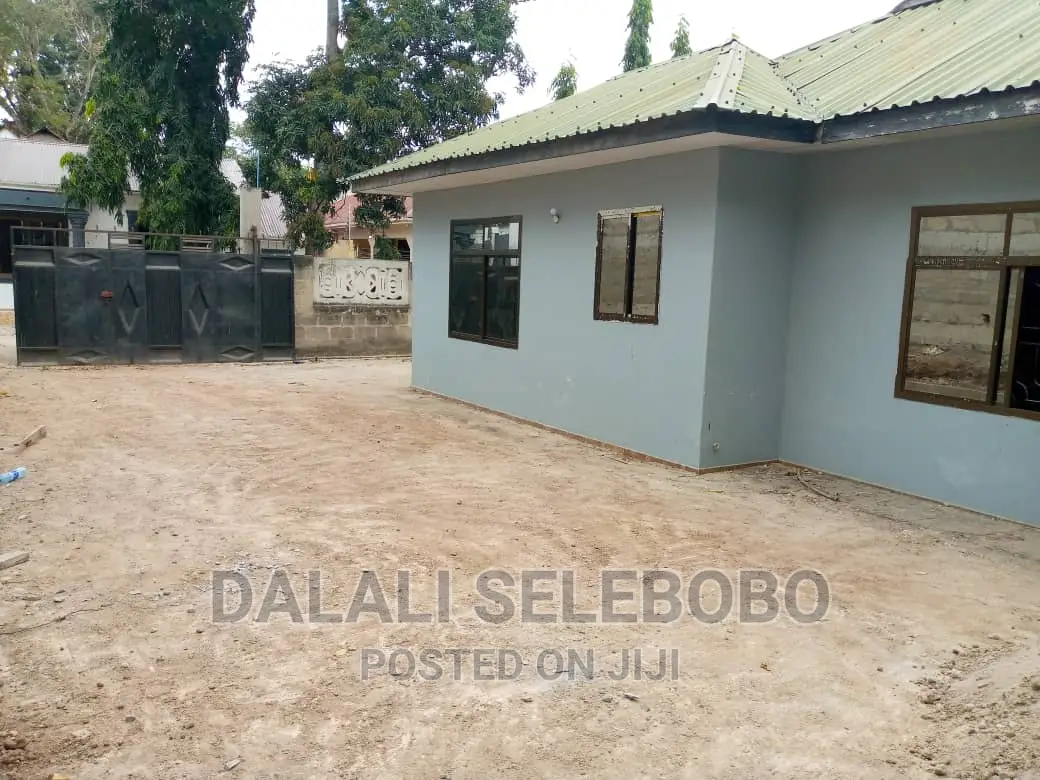 3bdrm Bungalow in Kimara Temboni for rent
