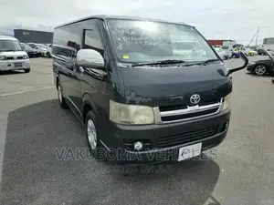 Toyota HiAce 2007 Grey