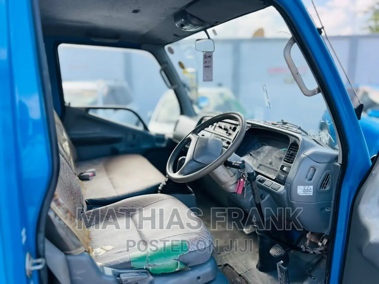 Mitsubishi Canter 1997 Blue
