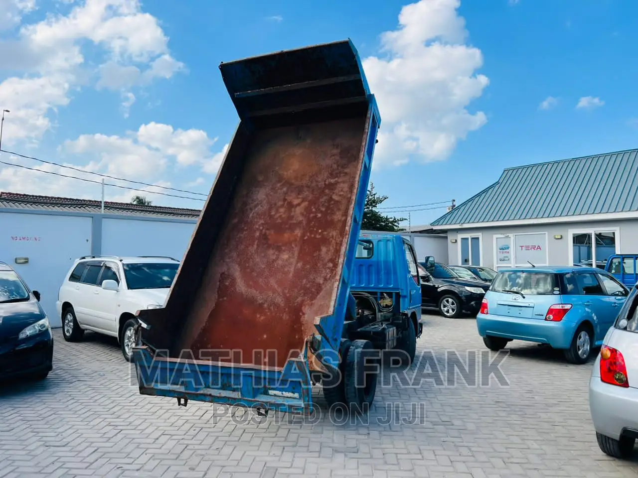 Mitsubishi Canter 1997 Blue