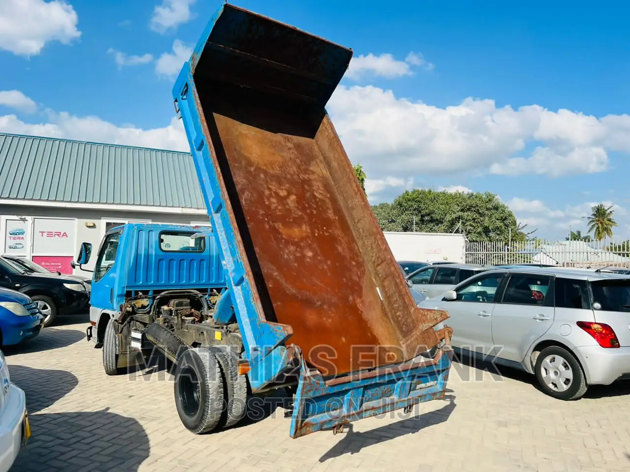Mitsubishi Canter 1997 Blue