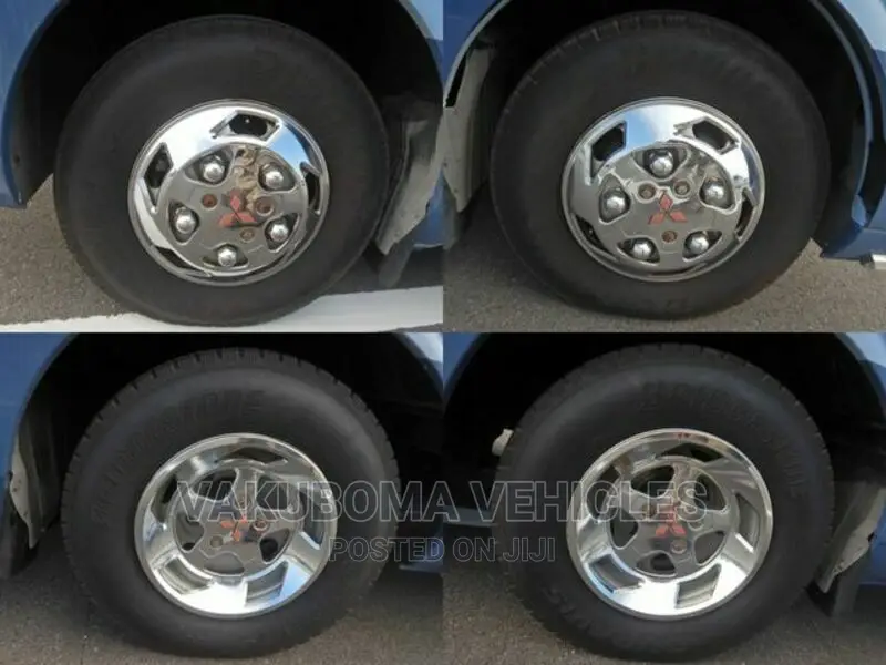 Mitsubishi Fuso Rosa 2000 Blue