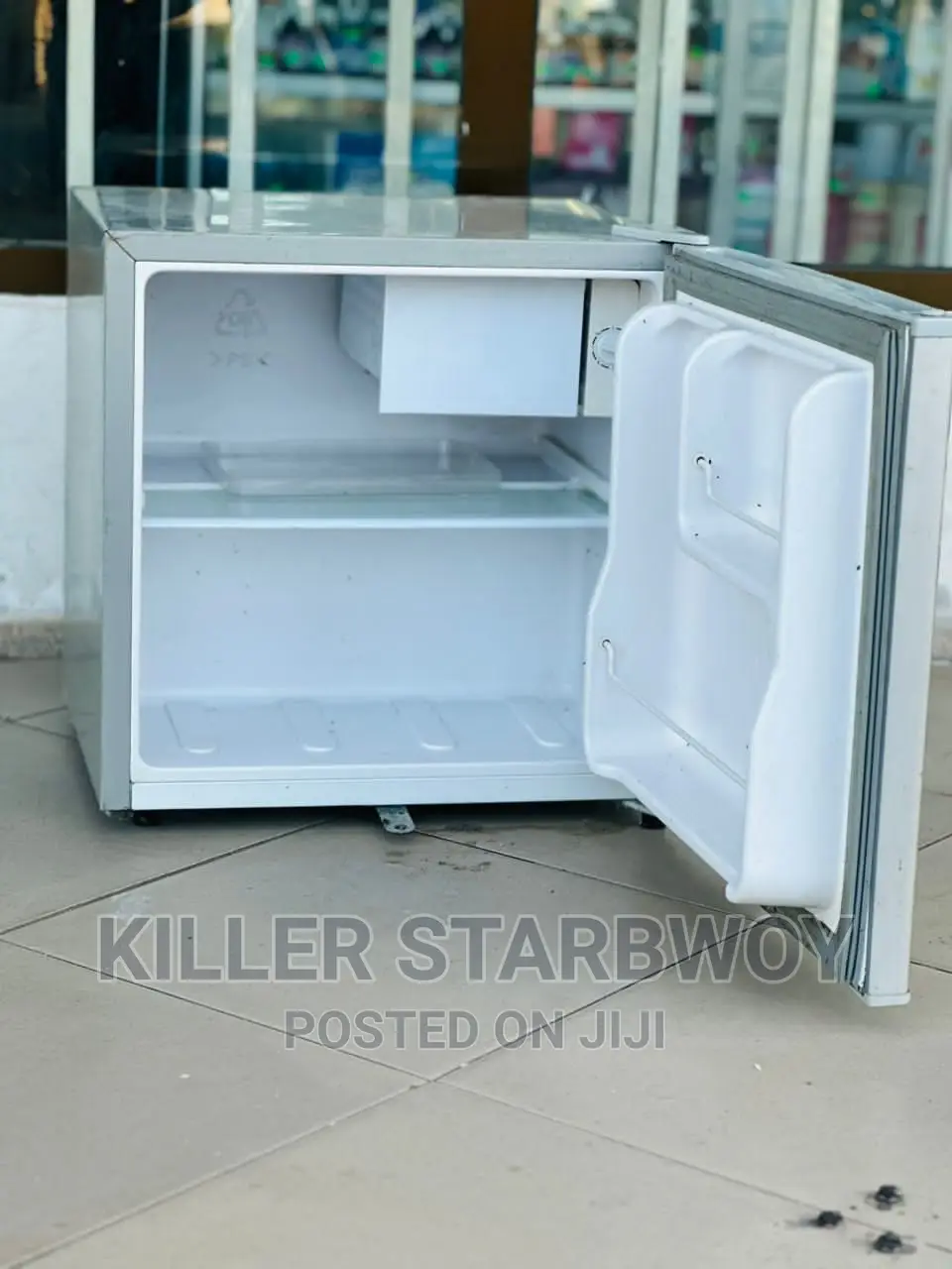 Min Fridge Nzur Sana