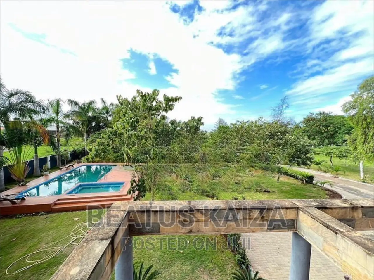 5bdrm Block of Flats in Mbezi Beach for rent