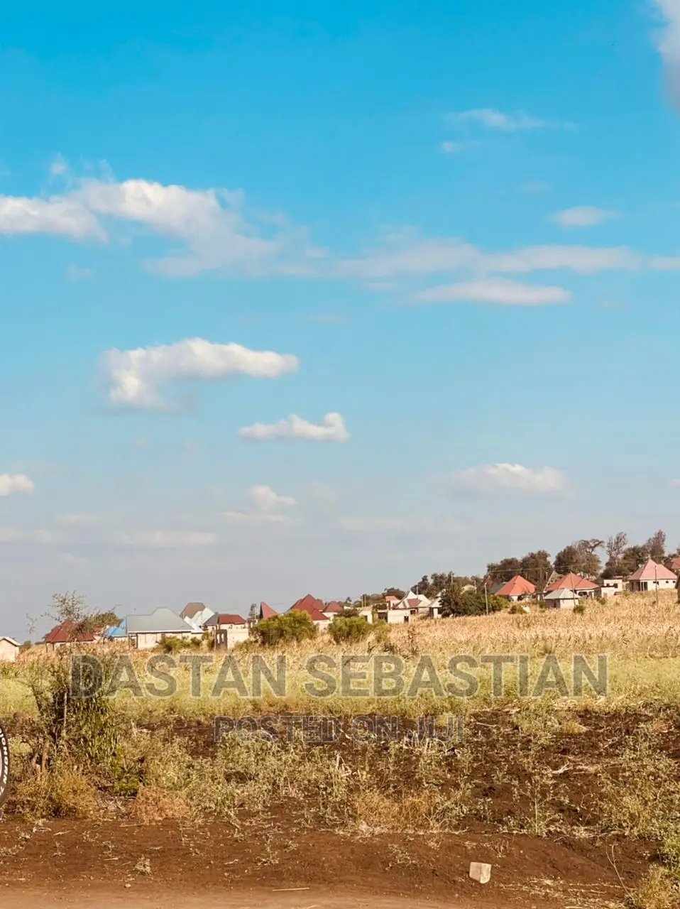 Viwanja Maji Ya Chai, Maroroni, Njia Ya Ng'ombe Na Kikatiti