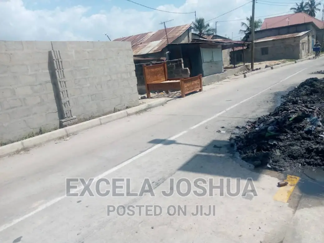 6bdrm House in Excela Joshua, Kinondoni for sale