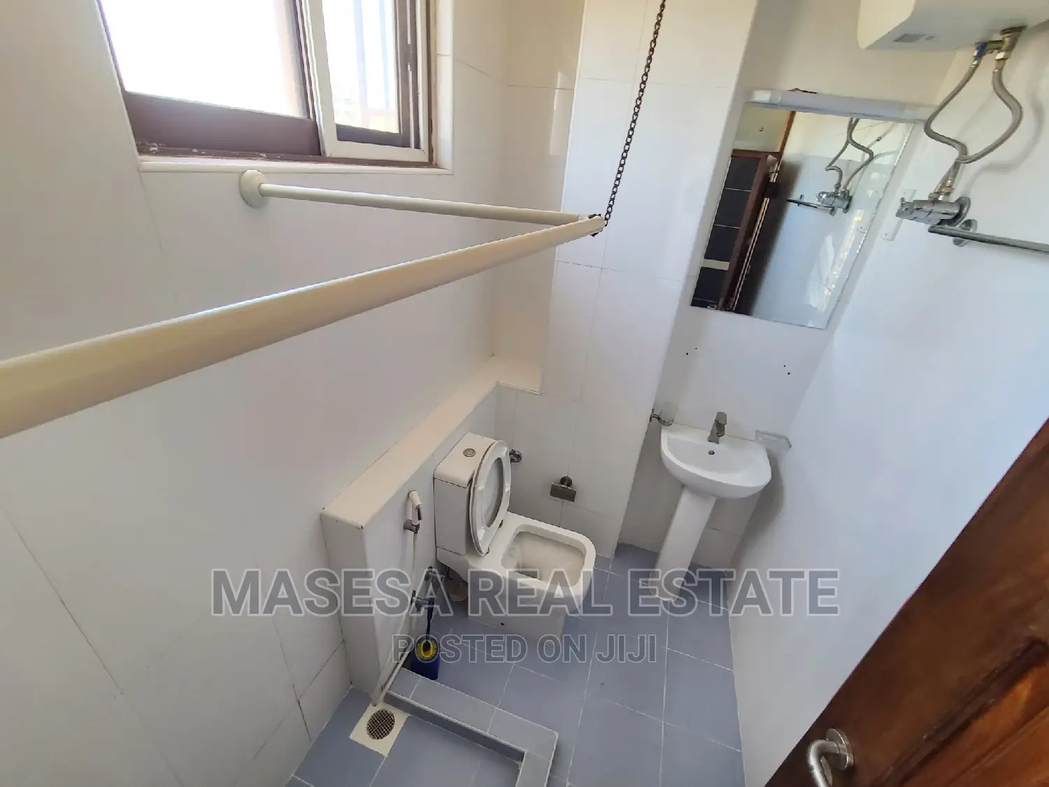 Furnished 3bdrm Apartment in Kisutu for rent