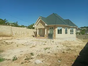 3bdrm House in Salasala, Kinondoni for sale