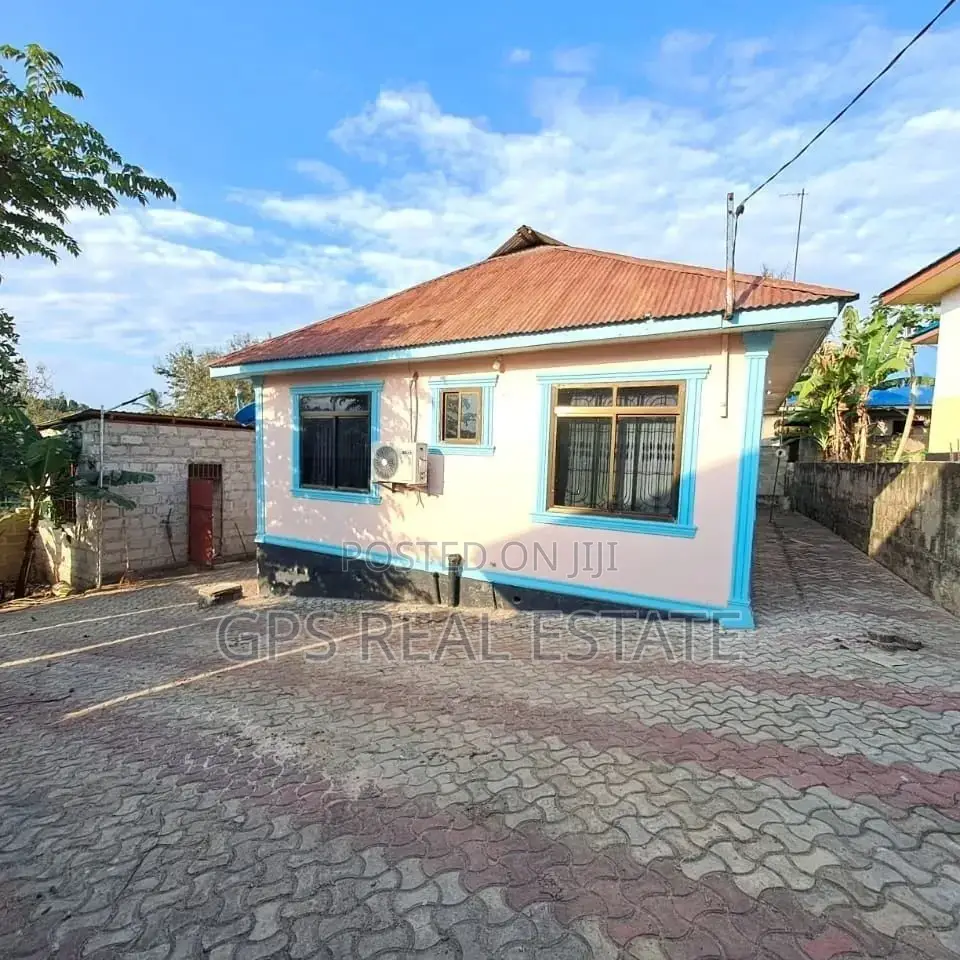 3bdrm House in Mbezi Luguruni, Kinondoni for sale