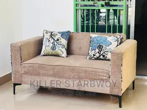 Sofa Ya Watu Wawili Zuri Sana