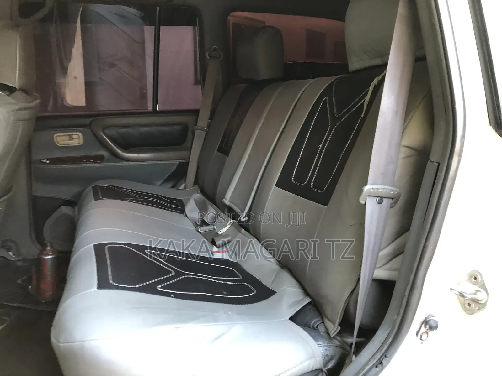 Toyota Land Cruiser 2003 White