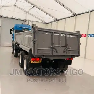Scania R420 8×4 Tipper
