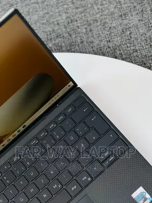 New Laptop Dell XPS 13 9310 16GB Intel Core I7 SSD 512GB