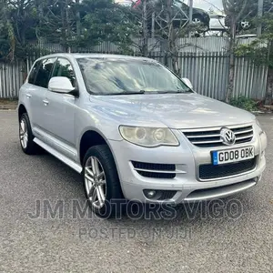 Volkswagen Touareg 2008 Silver