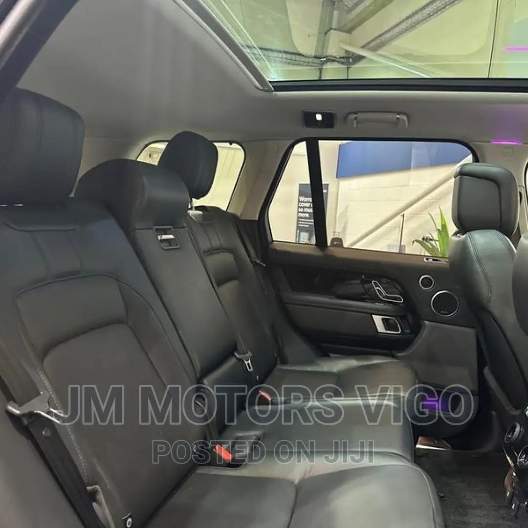 Land Rover Range Rover 2019 Burgundy