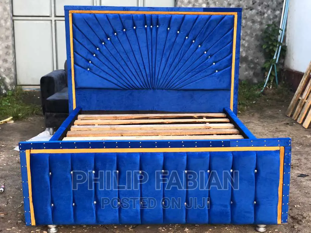 Bed Sofa Mpya