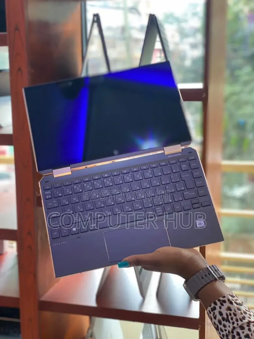 Laptop HP Spectre X360 13 16GB Intel Core I7 SSD 1T