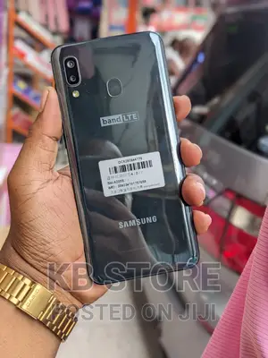 Samsung Galaxy A20 32 GB Black