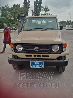 Toyota Land Cruiser 100 4.2 TD 2005 Beige