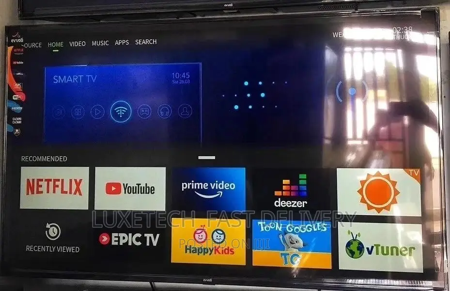 Evvoli 32 Inch Smart Android TV Full HD Resolution