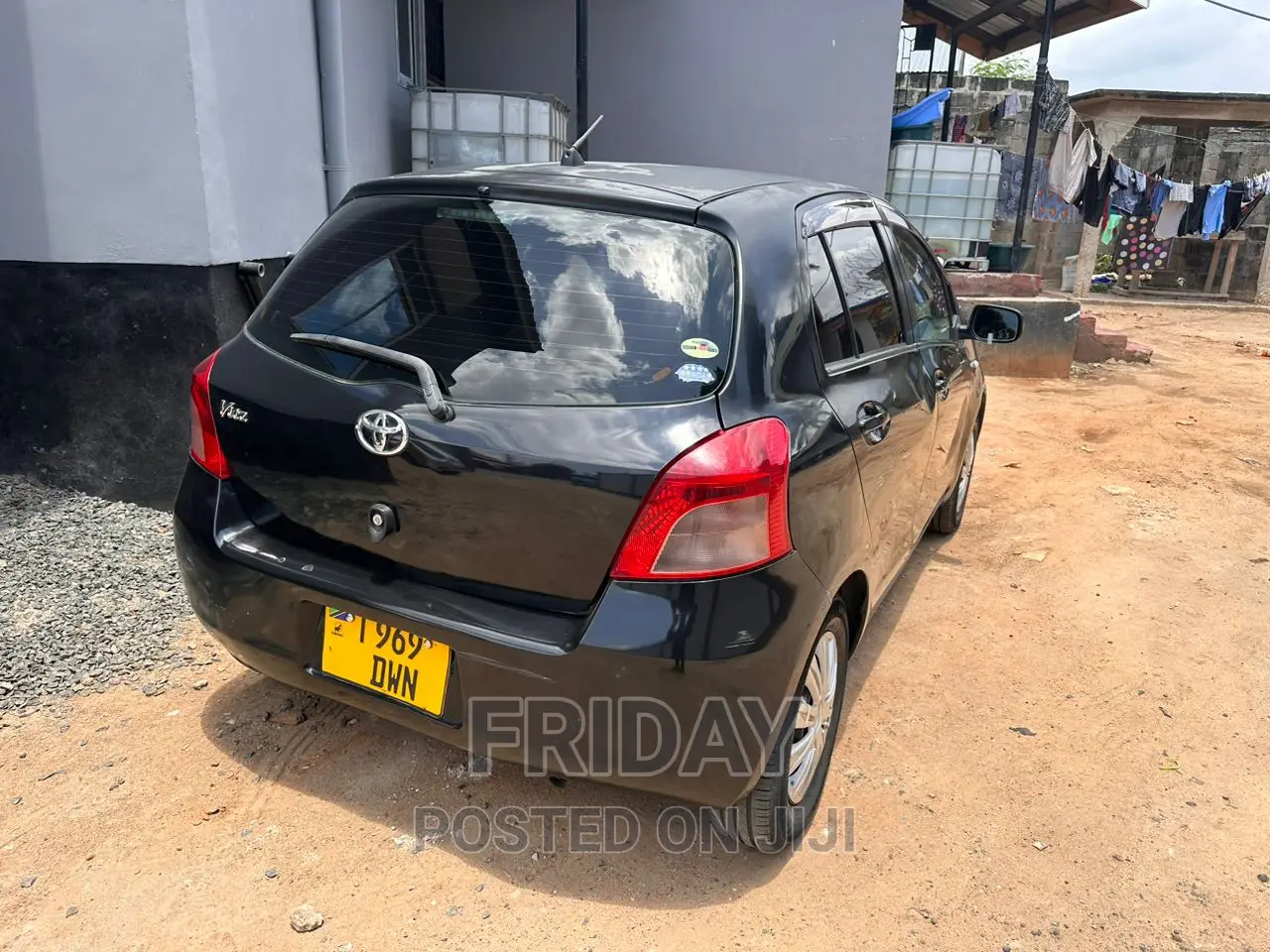 Toyota Vitz 1.0 FWD 5dr 2005 Black