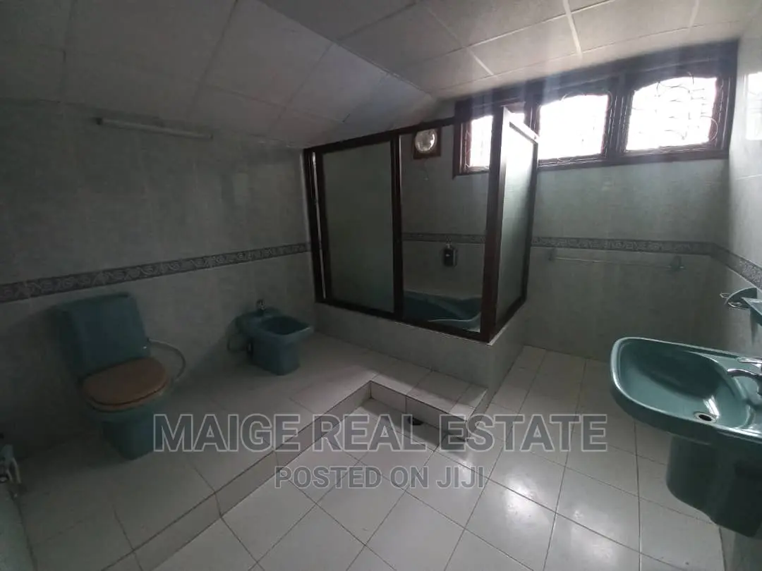 5bdrm Bungalow in Mikocheni for rent