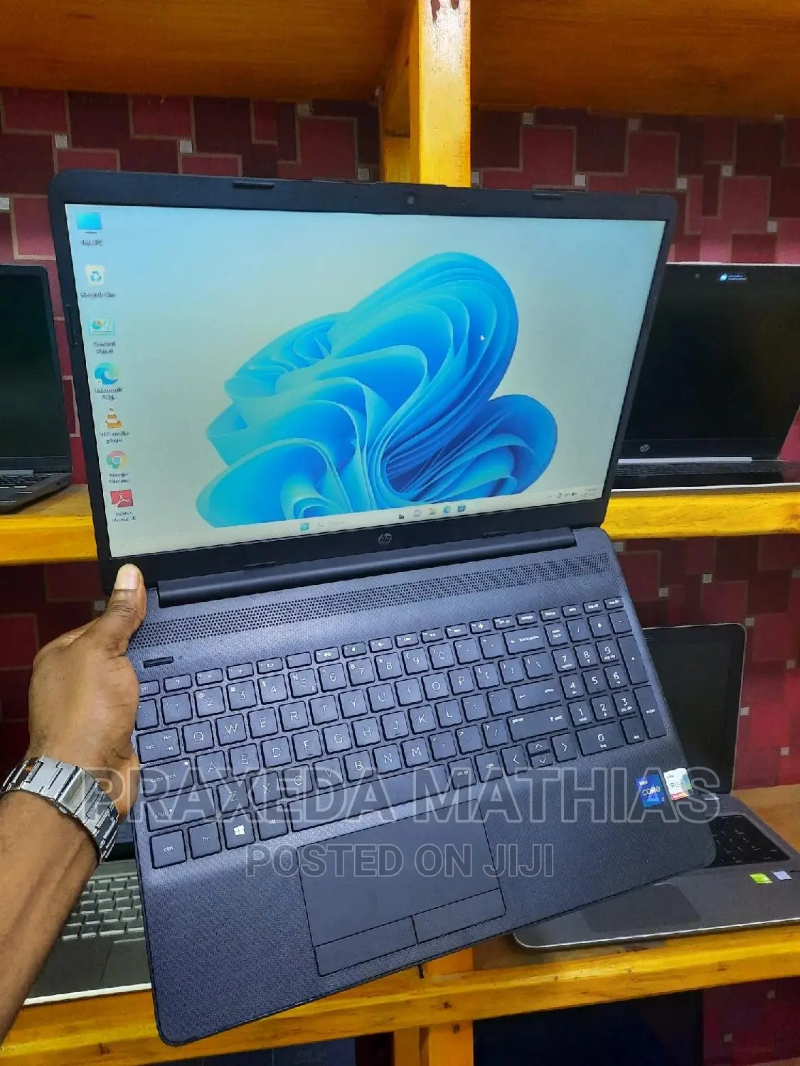 Laptop HP 15-Da2933nia 8GB Intel Core I7 HDD 512GB