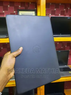Laptop HP 15-Da2933nia 8GB Intel Core I7 HDD 512GB