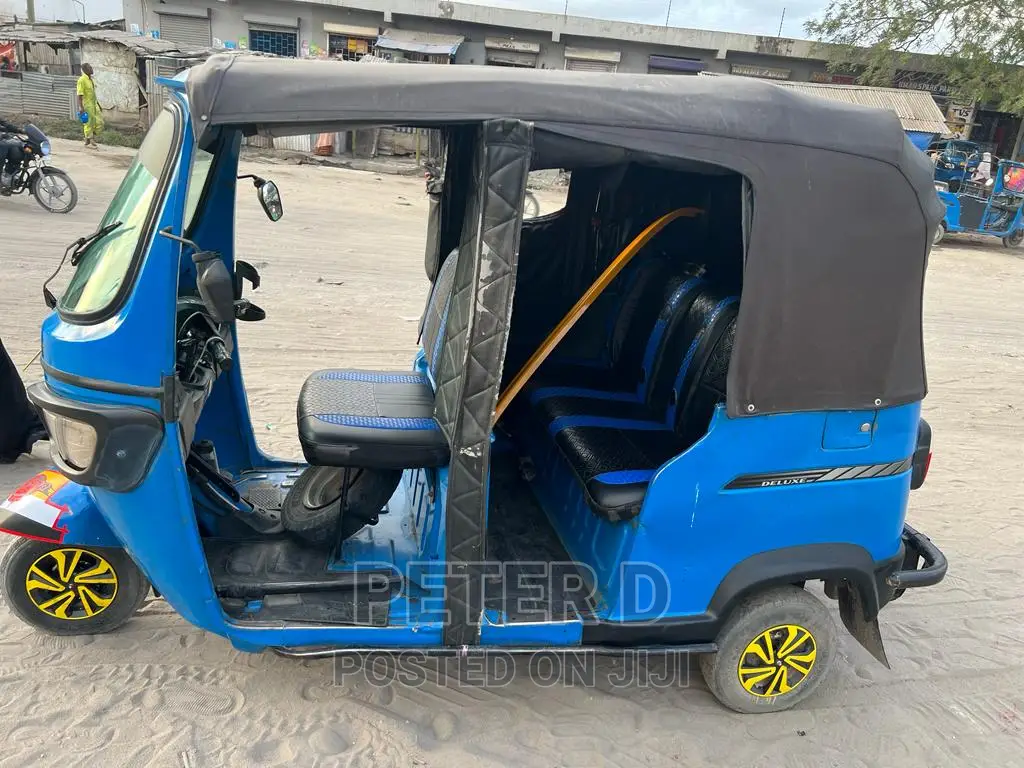 TVS Neo NX 2023 Blue