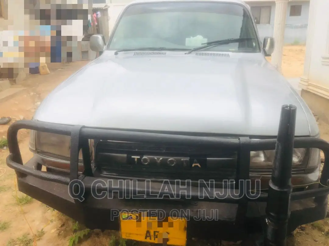 Toyota Land Cruiser 90 1997 Silver
