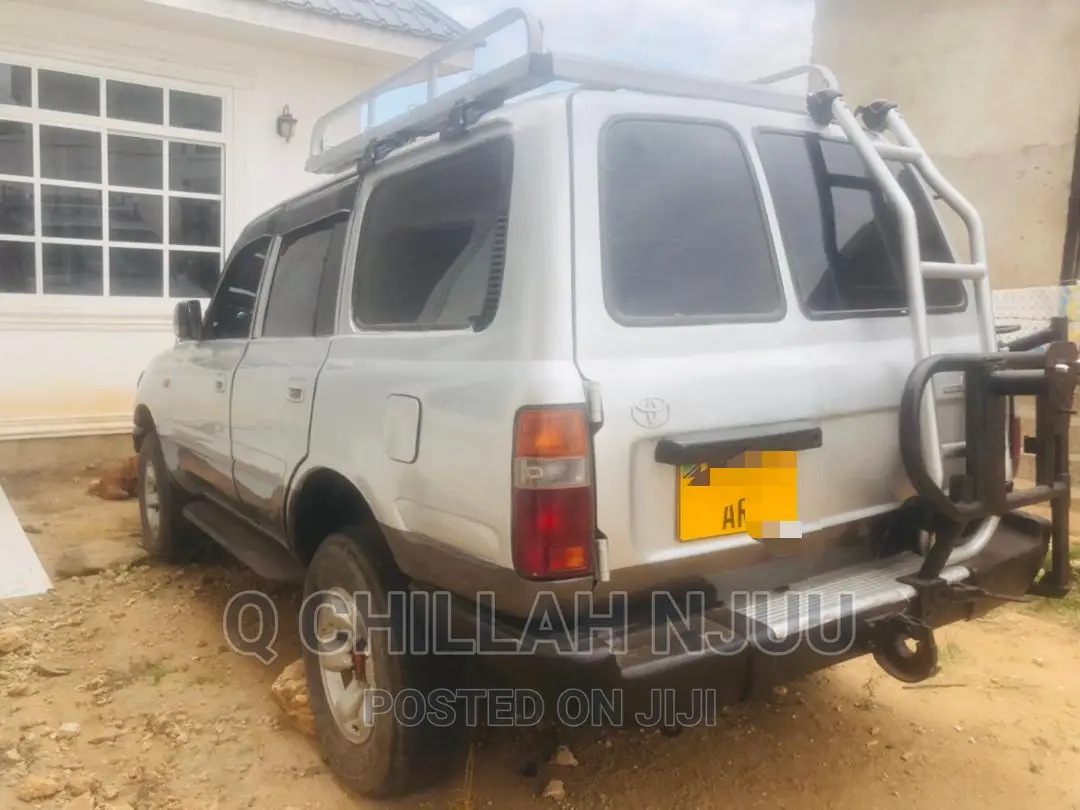 Toyota Land Cruiser 90 1997 Silver