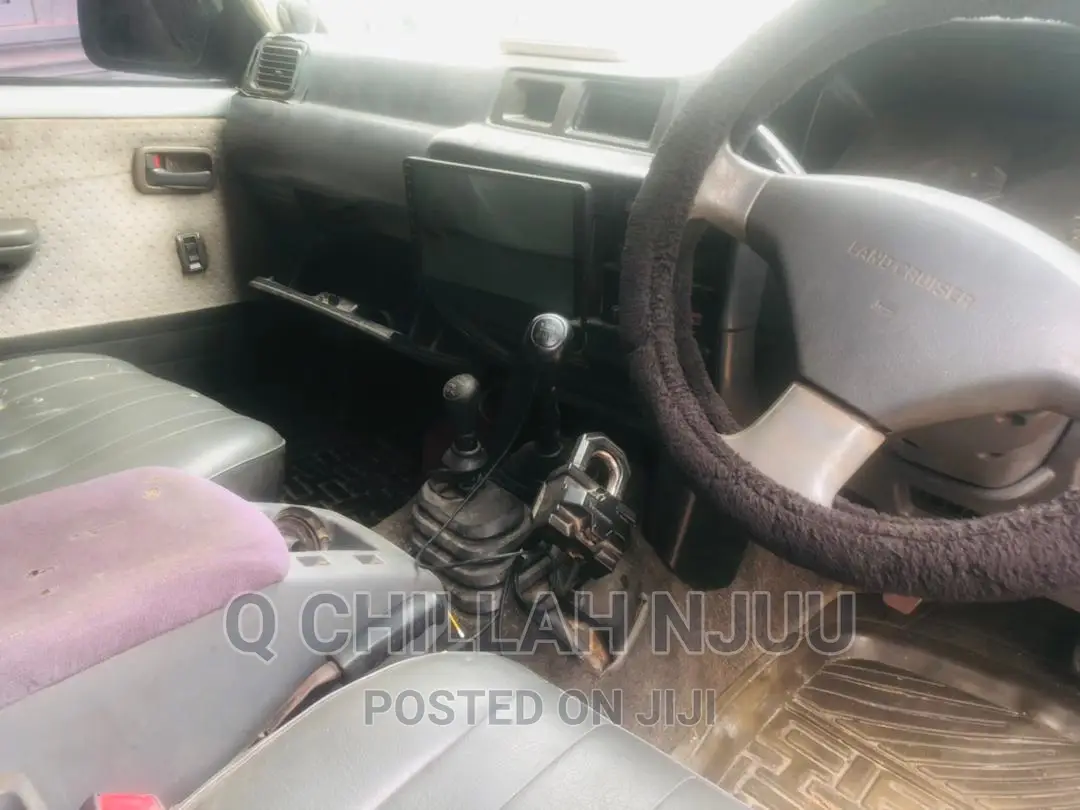 Toyota Land Cruiser 90 1997 Silver
