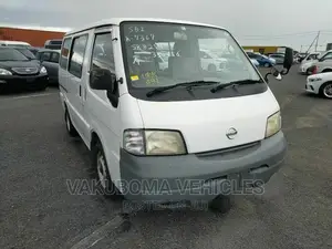 Nissan Vanette 2005 White