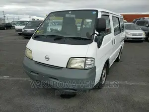 Nissan Vanette 2005 White