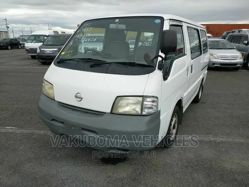 Nissan Vanette 2005 White