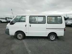 Nissan Vanette 2005 White
